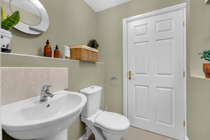 Photo 13- click for photo gallery